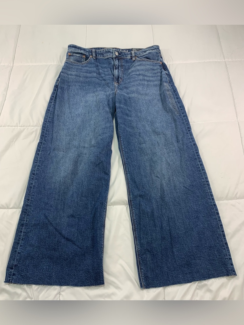 New American Eagle high-rise baggy wide leg jeans size 14